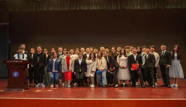 北郊五校演讲比赛(4)